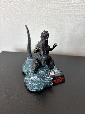 Godzilla Figure with Wave Stand 8cm, Pose, No Box, Used-image