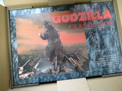 Toy Figure Toho 2002 Godzilla Classic Box Vintage Special Effects-image