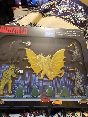 Loungefly Toho Godzilla Kaiju 5-Piece Box Pin Set (Booth Exclusive)-image