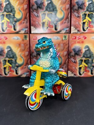 2024 M1 GODZILLA 2000 TRICYCLE Wonder Fesitval Japan Import NEW IN BOX-image