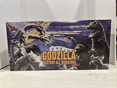 NEW Mezco Toyz 18070 Godzilla: Destroy All Monsters 5 Points XL Round 1 Box Set-image