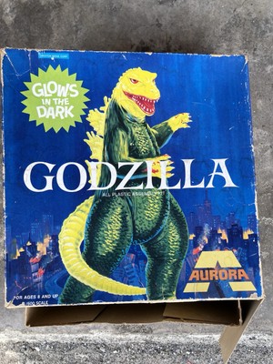 BOX ONLY- Aurora Glow in Dark Godzilla 1/600 Scale 1972 Model Kit 466 - BOX ONLY-image