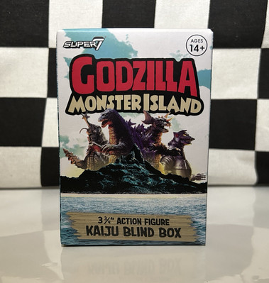 Godzilla Monster Island Super7 Blind Box Reaction Figure New Sealed Box-image