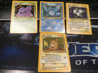 POKEMON - Fossil Set holo cards NM (Muk Articuno Magneton Raichu) PACK FRESH!-image