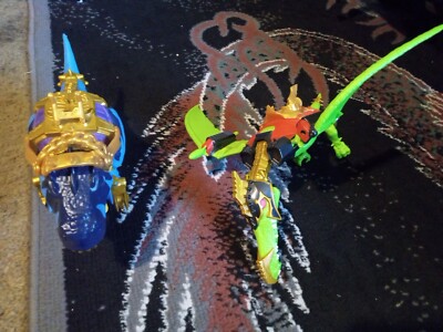 Treasure X Dino Gold Dino Dissection Action Figure Armor T rex. D Pterodactyl -image