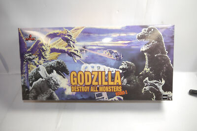 Godzilla: Frankenstein + Monster 5 Points XL Deluxe Box Set Round 1 MEZCO Obc-image