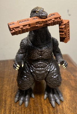GODZILLA MINUS ONE Train Biter 4.5