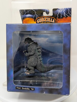 X Plus FIRST Godzilla Origins - 2002 SEALED Box - Cold Cast Resin Chess Piece-image