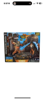 Monsterverse City Battle Godzilla vs Kong Figures & Diorama Set Hollow Earth New-image
