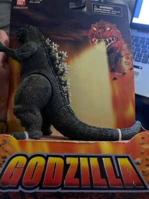 FIRST GODZILLA 1954 VTG BANDAI CREATION 6