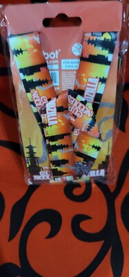 2022 SDCC KIDROBOT GODZILLA X NISSIN CUP NOODLES LANYARD & PIN SET LTD TO 500-image
