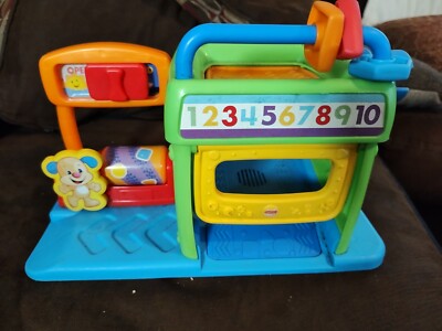 Fisher-Price Small Puppy Dog Themed Plastic Sound Making Car Wash Playset Tested-image