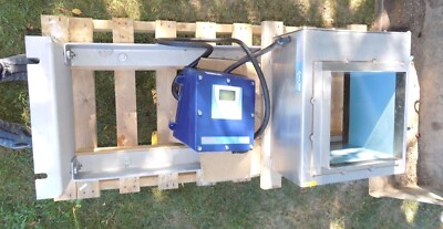 Thermo Scientific AI 1880-40 APEX300 Metal Detector Pass Through Pipe Conveyor -image