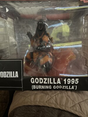 Gallery Diorama Burning Godzilla 1995. Godzilla Va Destroys. New Sealed Box-image