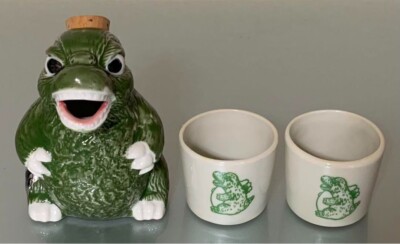 GODZILLA, Sake Server Bottle & Cups, Ceramic Excellent reputatio JP Excellent-image