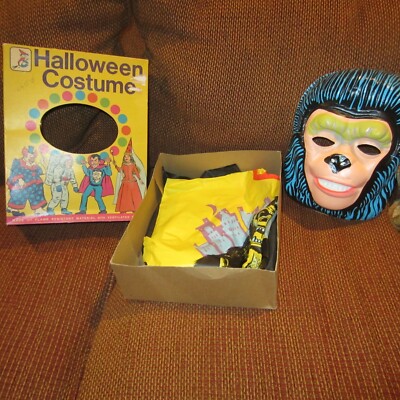 GORILLA MAN  KING KONG COSTUME & MAKS Collegeville 60's/70's In Box- RARE!-image