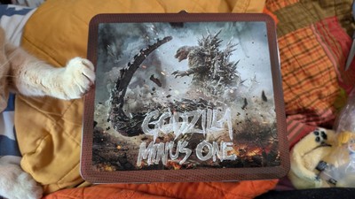 GODZILLA MINUS ONE LUNCH BOX W/ DRINK THERMOS - SLIGHT DAMAGE-image